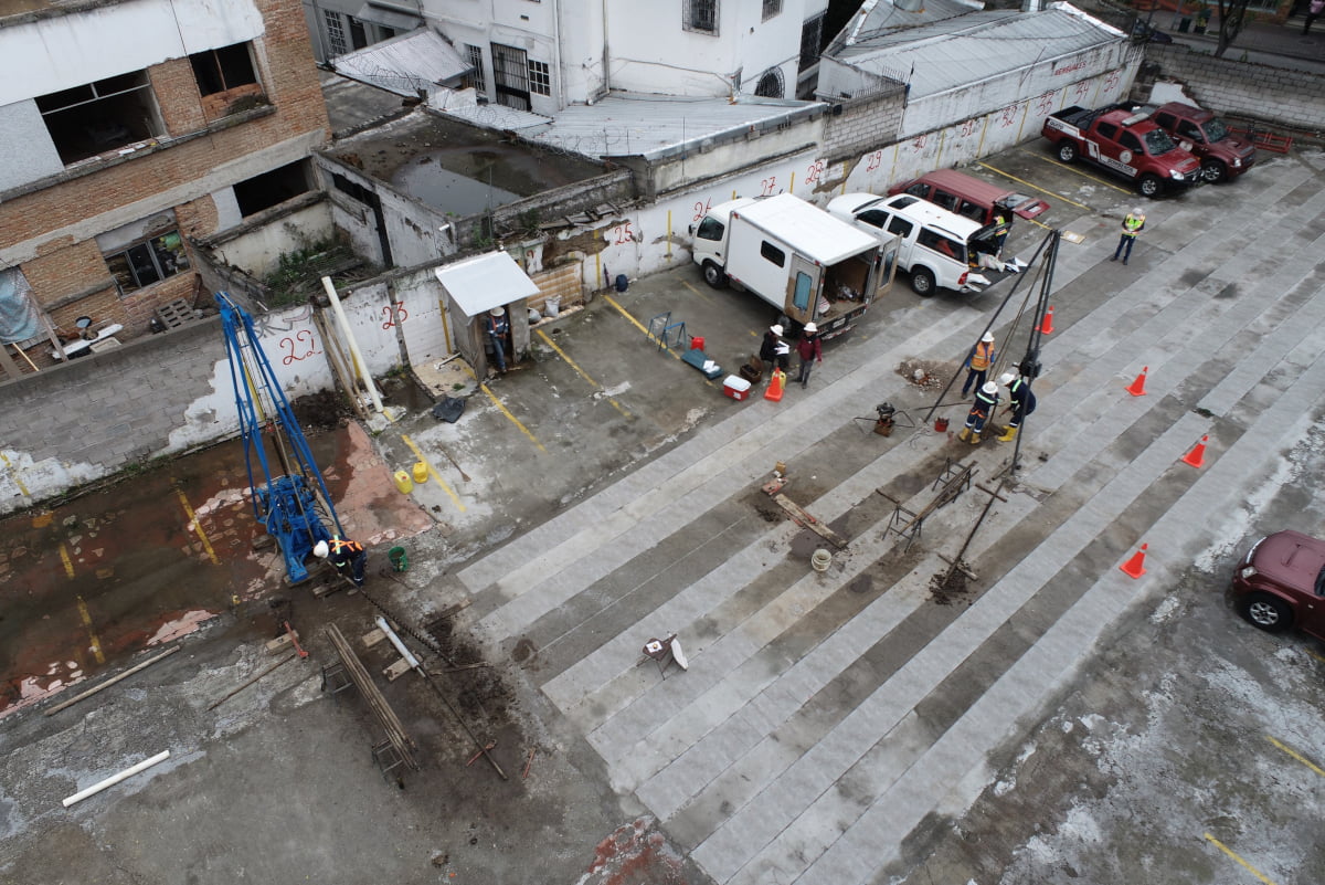 JUAN LEÓN MERA – CUERPO DE BOMBEROS DEL DISTRITO METROPOLITANO DE QUITO